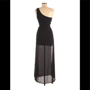 Stretta Body con maxi silhouette Dress (FUSCHIA NOT BLACK)